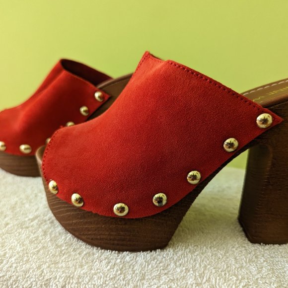 Nine West Unused Bright Brick Red Orange Platform Clogs Sz 6 - Picture 1 of 5